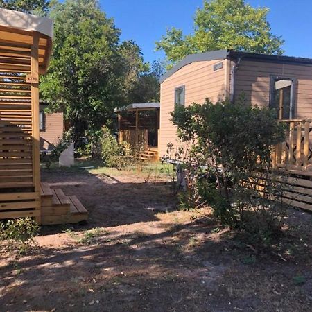 Charmant Dans Camping 5 Etoiles-Lac Hotel Biscarrosse Luaran gambar
