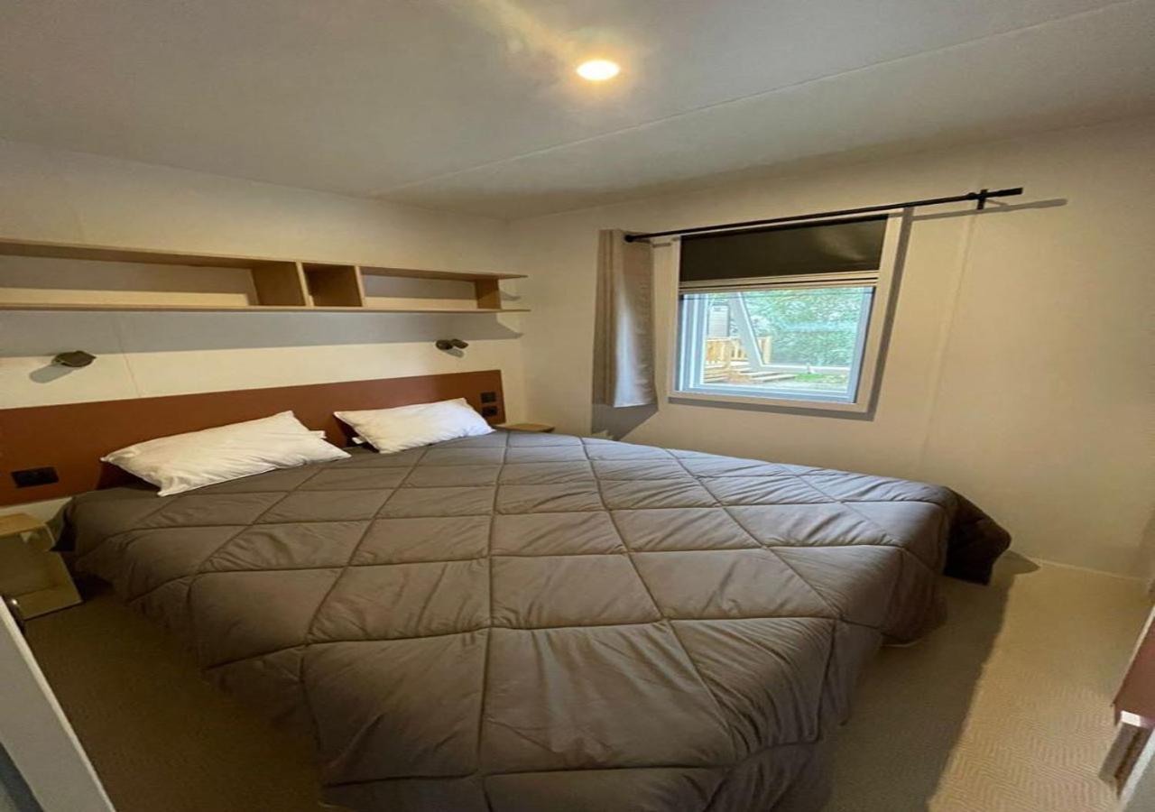 Charmant Dans Camping 5 Etoiles-Lac Hotel Biscarrosse Luaran gambar