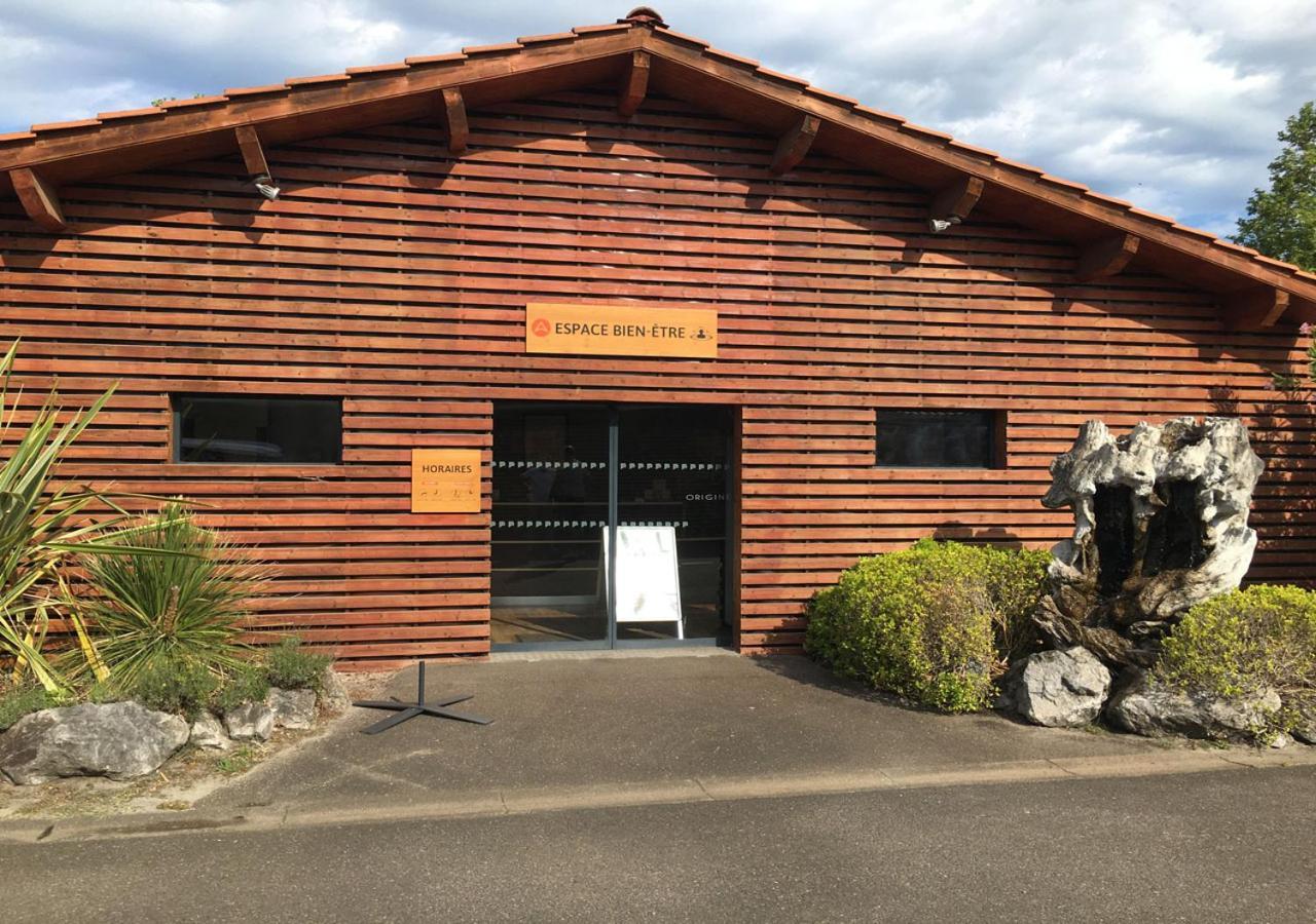 Charmant Dans Camping 5 Etoiles-Lac Hotel Biscarrosse Luaran gambar